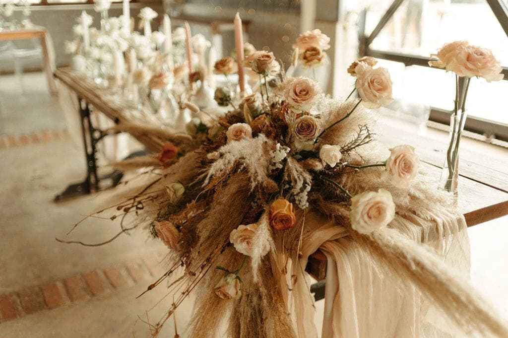 Elegant boho wedding table floral decor